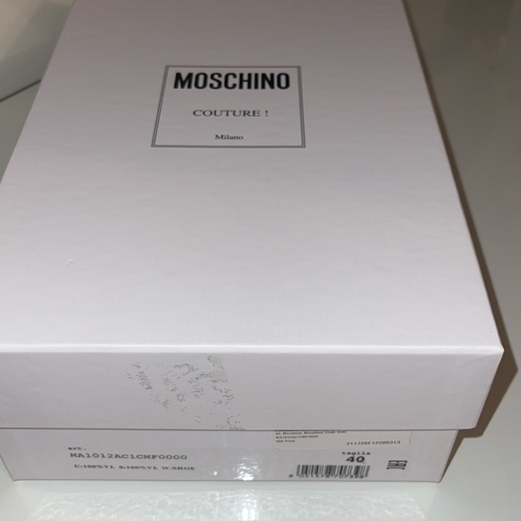 Moschino Lettering Charms Heels - Picture 15 of 15